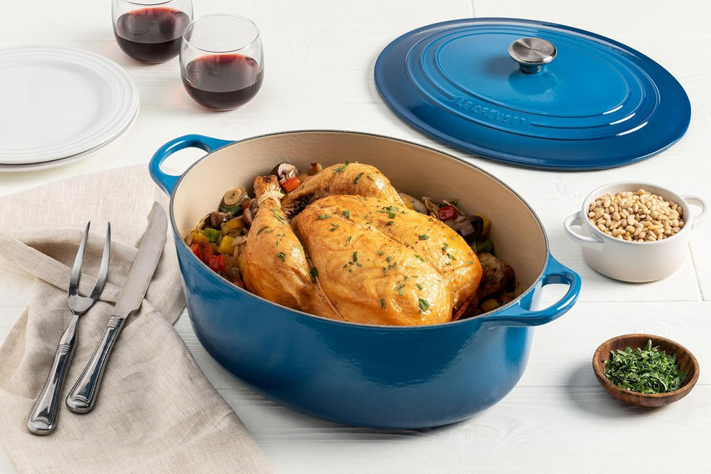 Le Creuset 8 Qt. Signature Oval Dutch Oven w/Stainless Steel Knob - Shallot