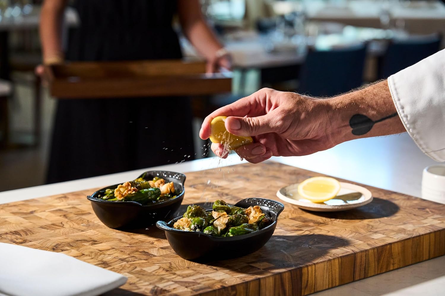 Le Creuset Set of 4 - 1/3 Qt. Mini Oval Baker - Gourmand Collection - Matte Black