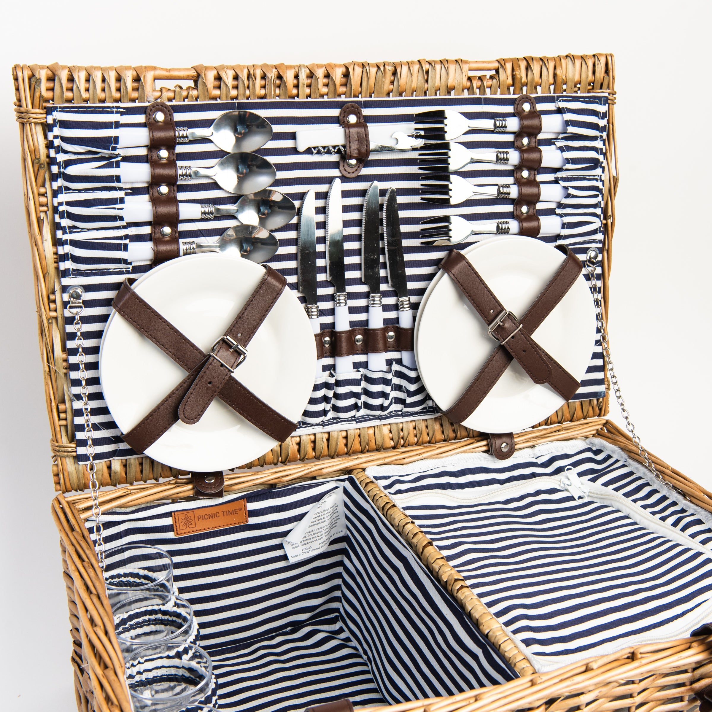 Covington Classic Willow Four Person Picnic Basket