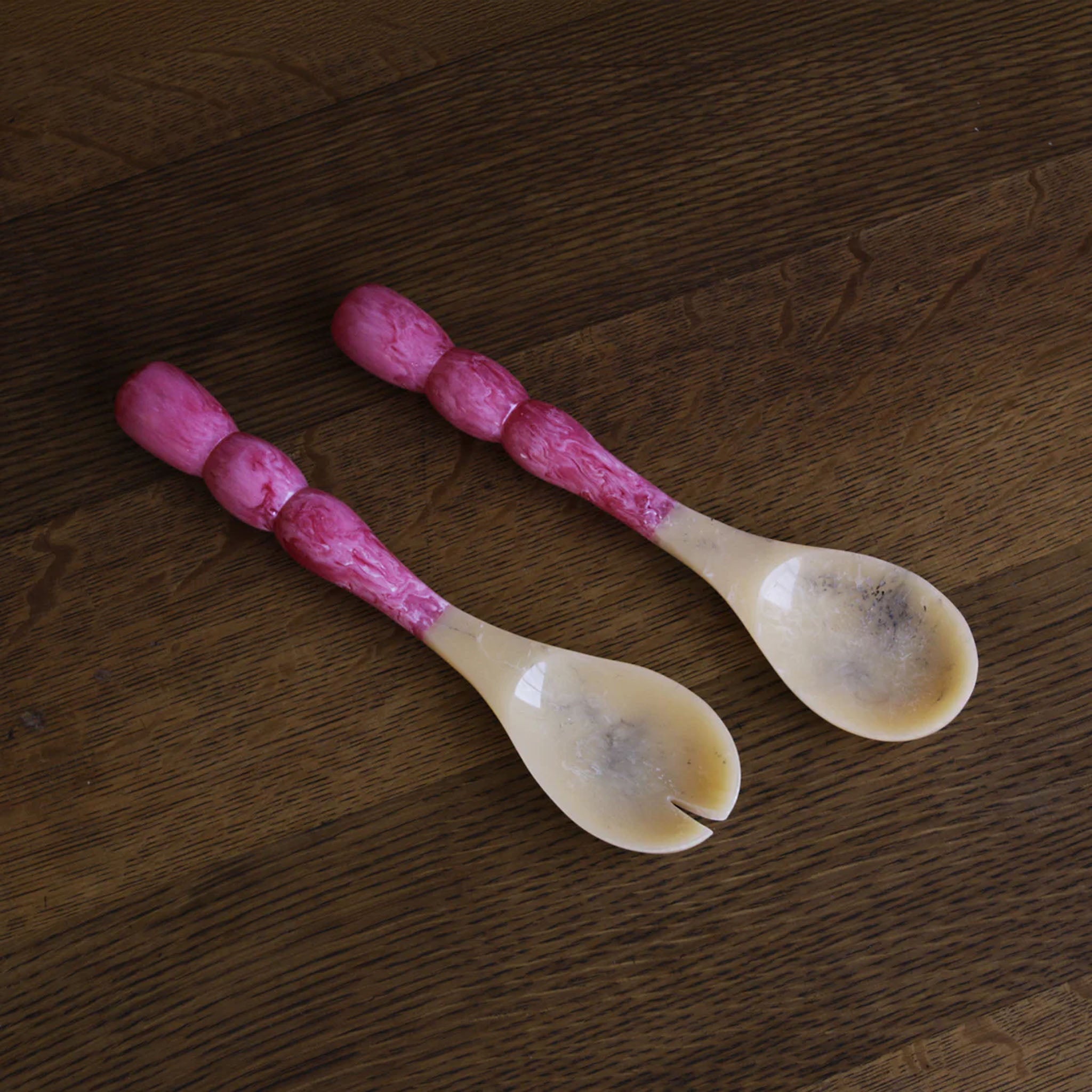 Beatriz Ball Rio Bubble Salad Servers in Pink